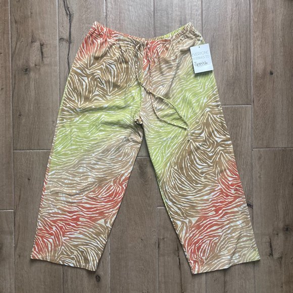 [NWT] Cropped Pajama Pants - Picture 2 of 3